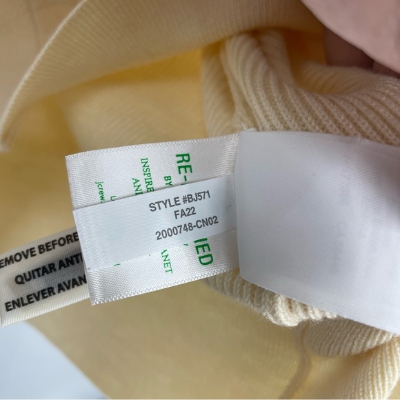J. Crew Ruffleneck merino wool blend sweater Sz XS ivory cream - Picture 8 of 8